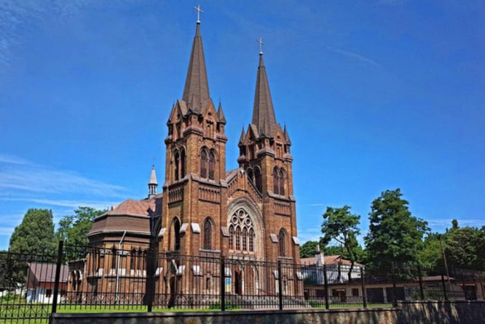 Католицький костел