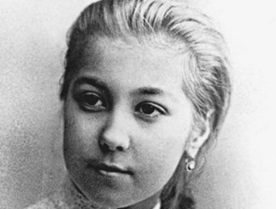 Елена Блаватская в молодые годы
