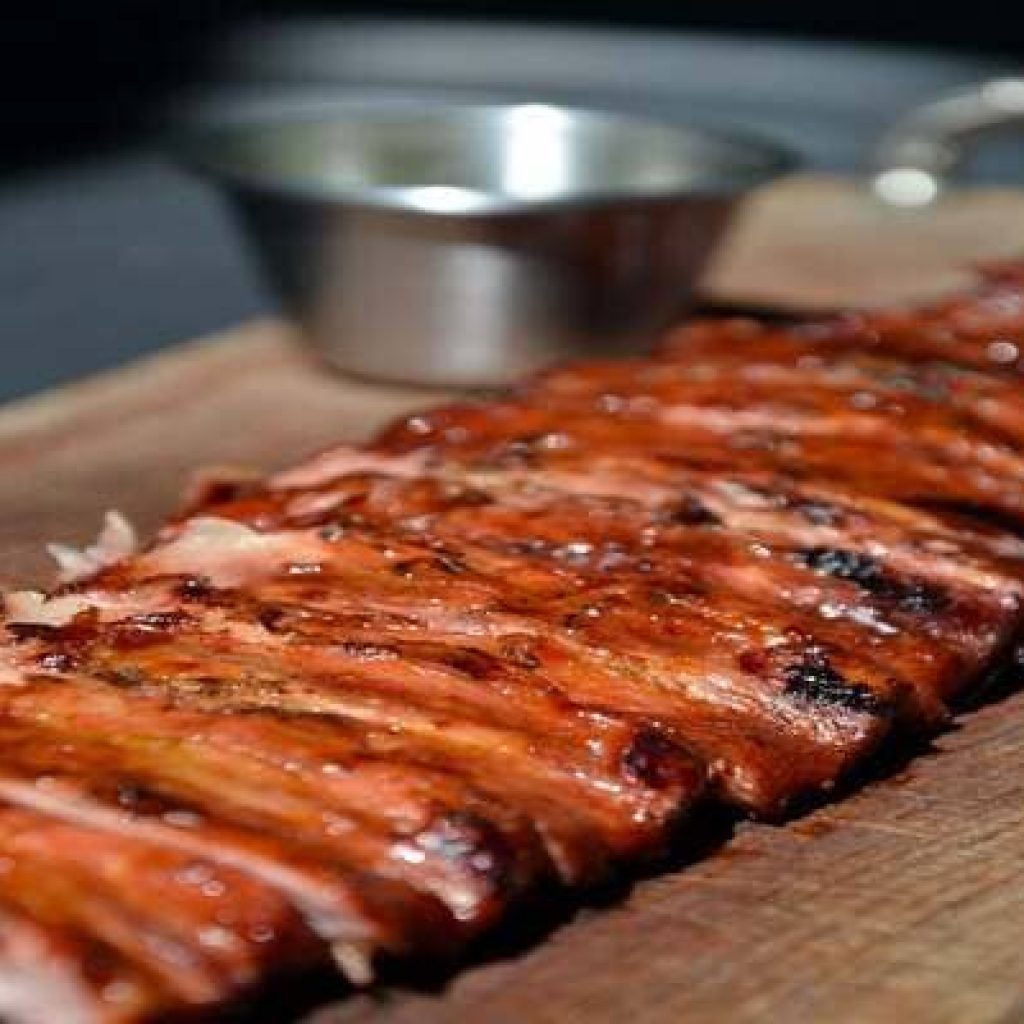 «Днепровская реберня», меню 